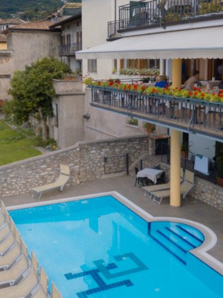 Holiday2x - La Tua Vacanza al Lago di Garda